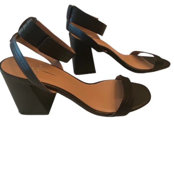 NWOT Linea Paolo Women Emmie Block Heel Ankle Strap Sandals Size 8.5 - Picture 2 of 8